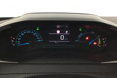 Peugeot 2008 STYLE 1.2 mHEV e-DCS6