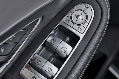 Mercedes Klasa C 300 de 9G-TRONIC