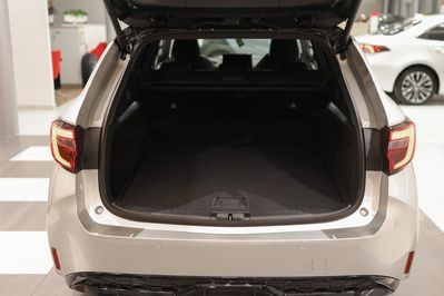 Toyota Corolla 2.0 Hybrid GR Sport Dynamic