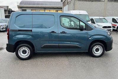 Peugeot Partner Van L1H1 EAT8