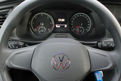 Volkswagen Transporter TDI L1H1 aut