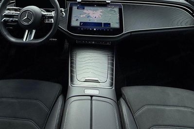 Mercedes Klasa E 300 e 4-Matic AMG