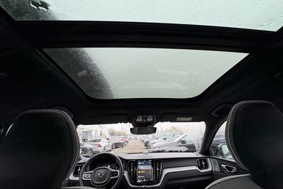 Volvo XC60 T8 Plug-In Hybrid AWD Ultra Bright