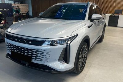 Omoda 9 1.5 Super Hybrid Exclusive AWD