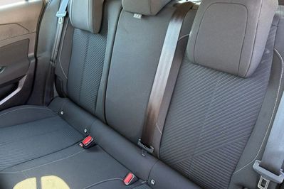 Peugeot 308 1.5 BlueHDi EAT8