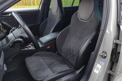 Skoda Superb 2.0 TDI SCR Sportline DSG