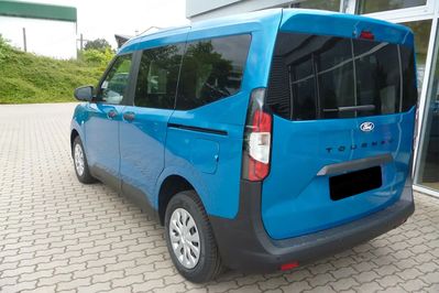 Ford Tourneo Courier Trend A7