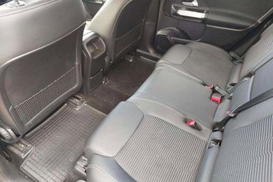 Mercedes EQB 300 66.5kWh 4-Matic Progressive