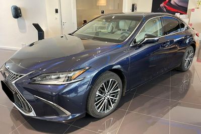 Lexus ES 300h Prestige