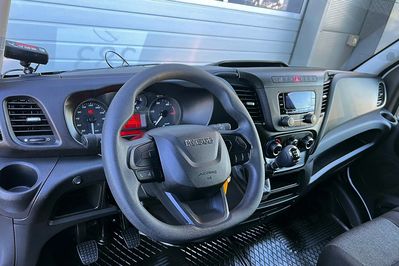 Iveco Daily 35S16 Kontener Chłodnia