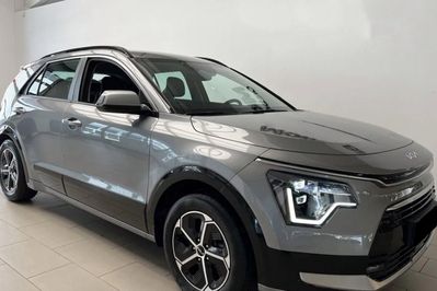 Kia Niro 1.6 GDI Hybrid L