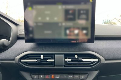 Dacia Jogger Journey 7-miejsc 1.8 Full Hybrid