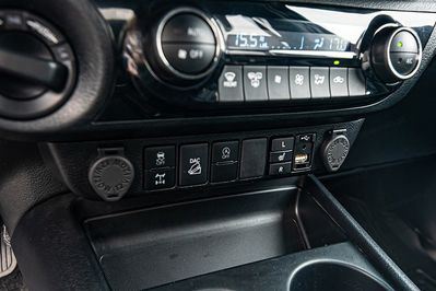 Toyota HiLux Double Cab Invincible