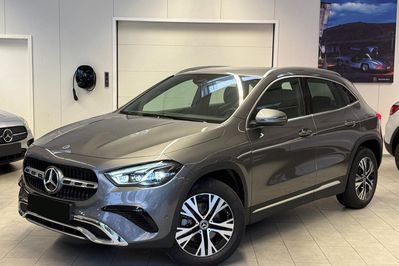 Mercedes GLA 220  4-Matic Progressive