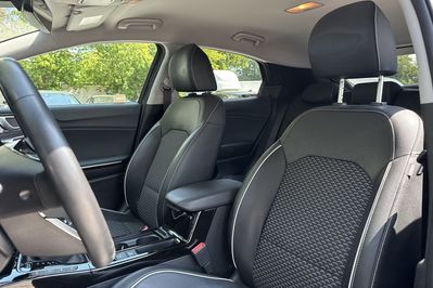 Kia XCeed Business Line 1.5 T-GDI  DCT