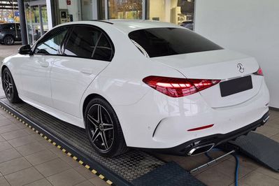 Mercedes Klasa C 220 d 4-Matic AMG
