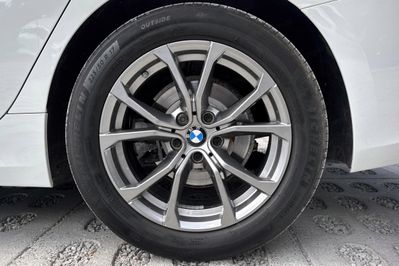 BMW Seria 3 318i