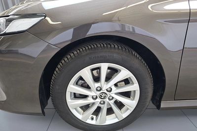Toyota Camry 2.5 Hybrid Comfort Cvt