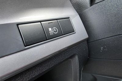 Peugeot Expert XL L2H1 EAT8