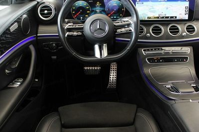 Mercedes Klasa E 220 d 4MATIC 9G-Tronic AMG Line