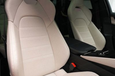 Porsche Panamera 4 E-Hybrid