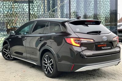 Toyota Corolla 2.0 Hybrid Trek