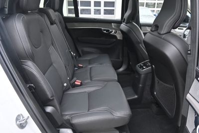 Volvo XC90 T8 AWD Plug-In Hybrid Ultra Dark 7os