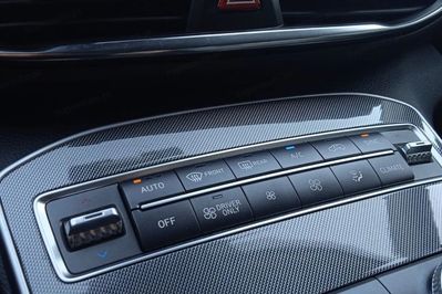 Hyundai Santa Fe 1.6 T-GDI HEV Smart 4WD