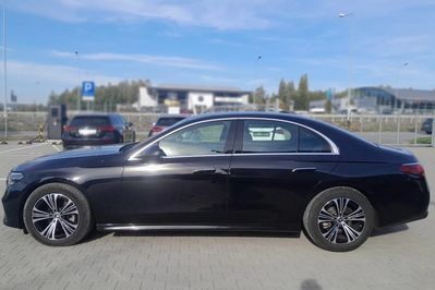 Mercedes Klasa E 200 mHEV 4-Matic Avantgarde 9G-Tronic