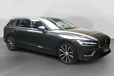 Volvo V60 T6 Plug-In Hybrid AWD Core