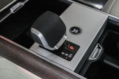 Land Rover Range Rover D350 Autobiography