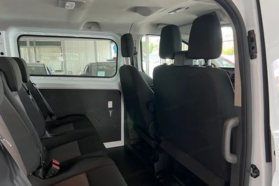 Ford Transit Custom Kombi L1H1