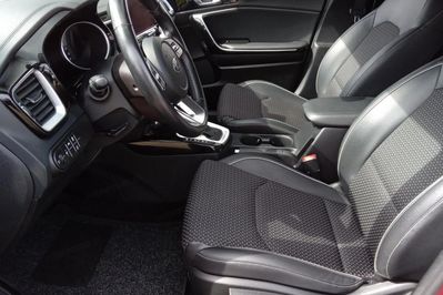 Kia Ceed 1.5 t-Gdi DCT7 Opf 48V Mild Hybrid Vision
