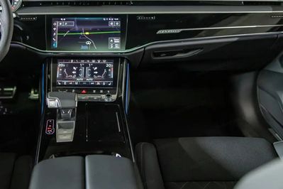 Audi A8 50 TDI quattro