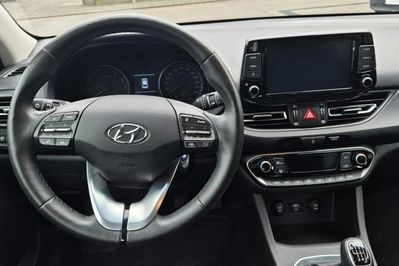 Hyundai i30 1.0