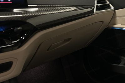 BMW Seria 3 330i xDrive M Sport