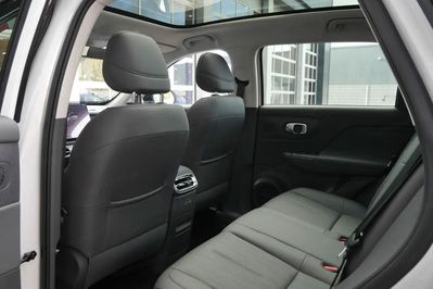 Leapmotor B10 Design Hybrid EV 18,8 kWh