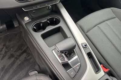 Audi A4 35 TFSI Advanced