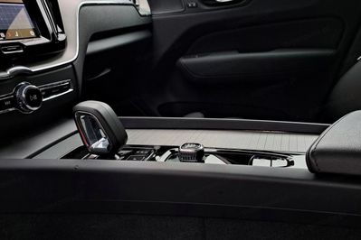 Volvo XC60 T6 Plug-In Hybrid AWD Plus Bright