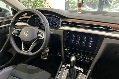 Volkswagen Arteon 2.0 TDI Essence DSG