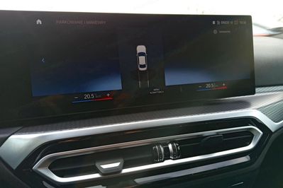 BMW Seria 3 318i M Sport aut