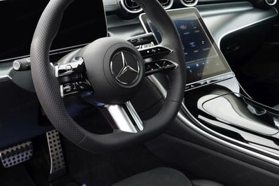 Mercedes Klasa C 200 4-Matic AMG