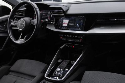 Audi A3 35 TFSI mHEV Advanced S tronic