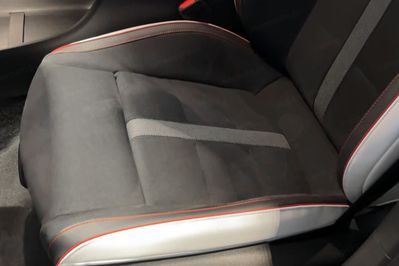 Mercedes CLA 200