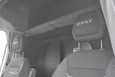 Iveco Daily 70C18 Zabudowa + Tył spanie