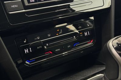 Volkswagen Passat 2.0 TDI Business