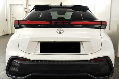 Toyota C-HR Style 2.0 Hybrid Dynamic Force Plug-in