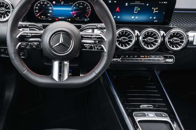 Mercedes GLB 200 AMG Line