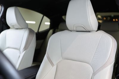 Toyota Camry 2.5 Hybrid Dynamic Force Prestige e-CVT