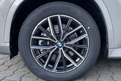 BMW iX1 eDrive20 M Sport